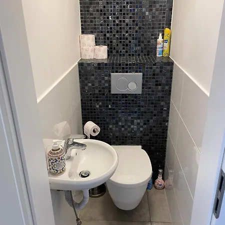 Cozy Nightlife Daire